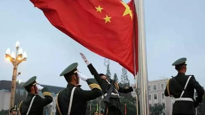 探索夏天怎么把便宜的衣服穿的有范儿、显高级?的知识星球平台,尽享专业学习与分享